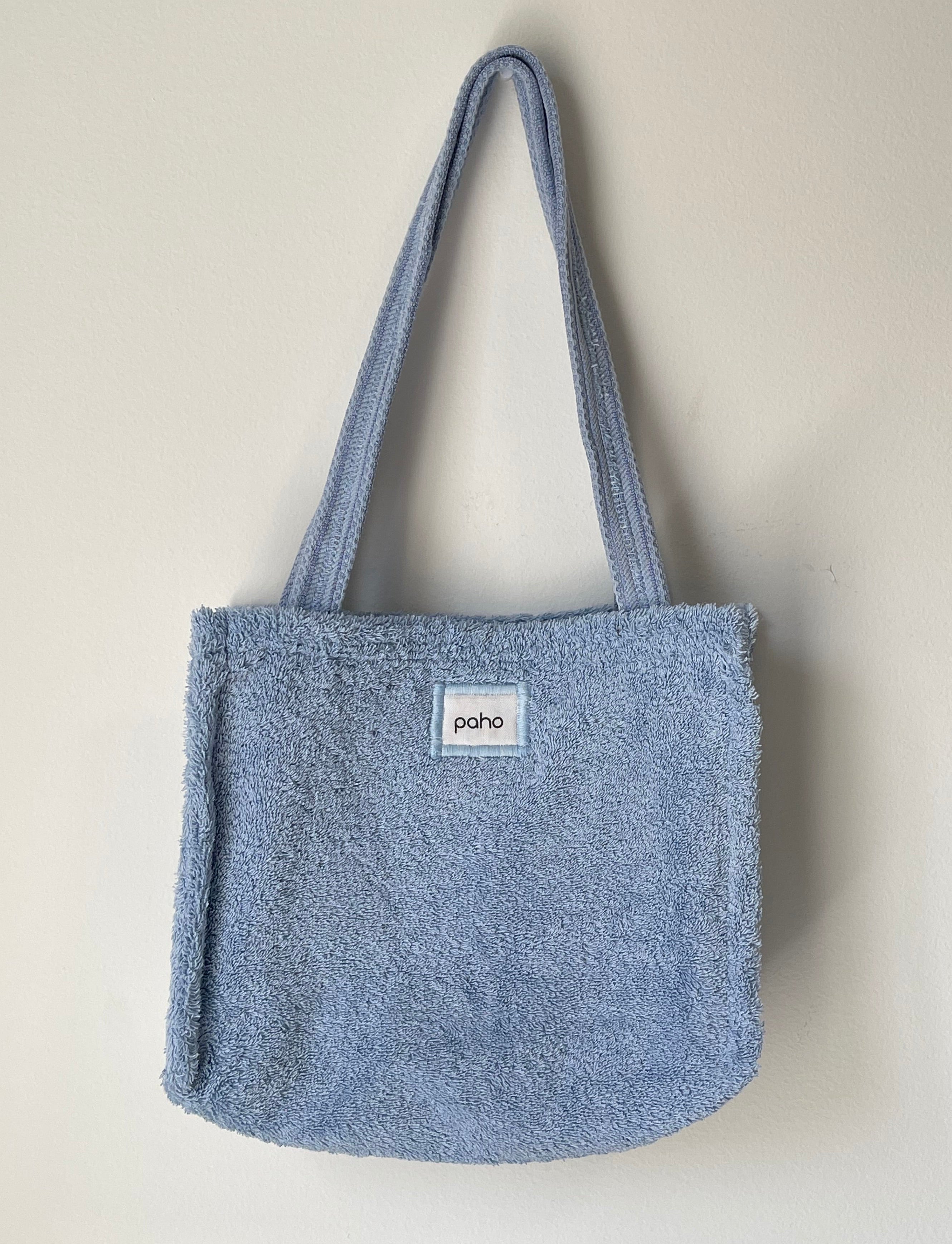 Sydney Tote