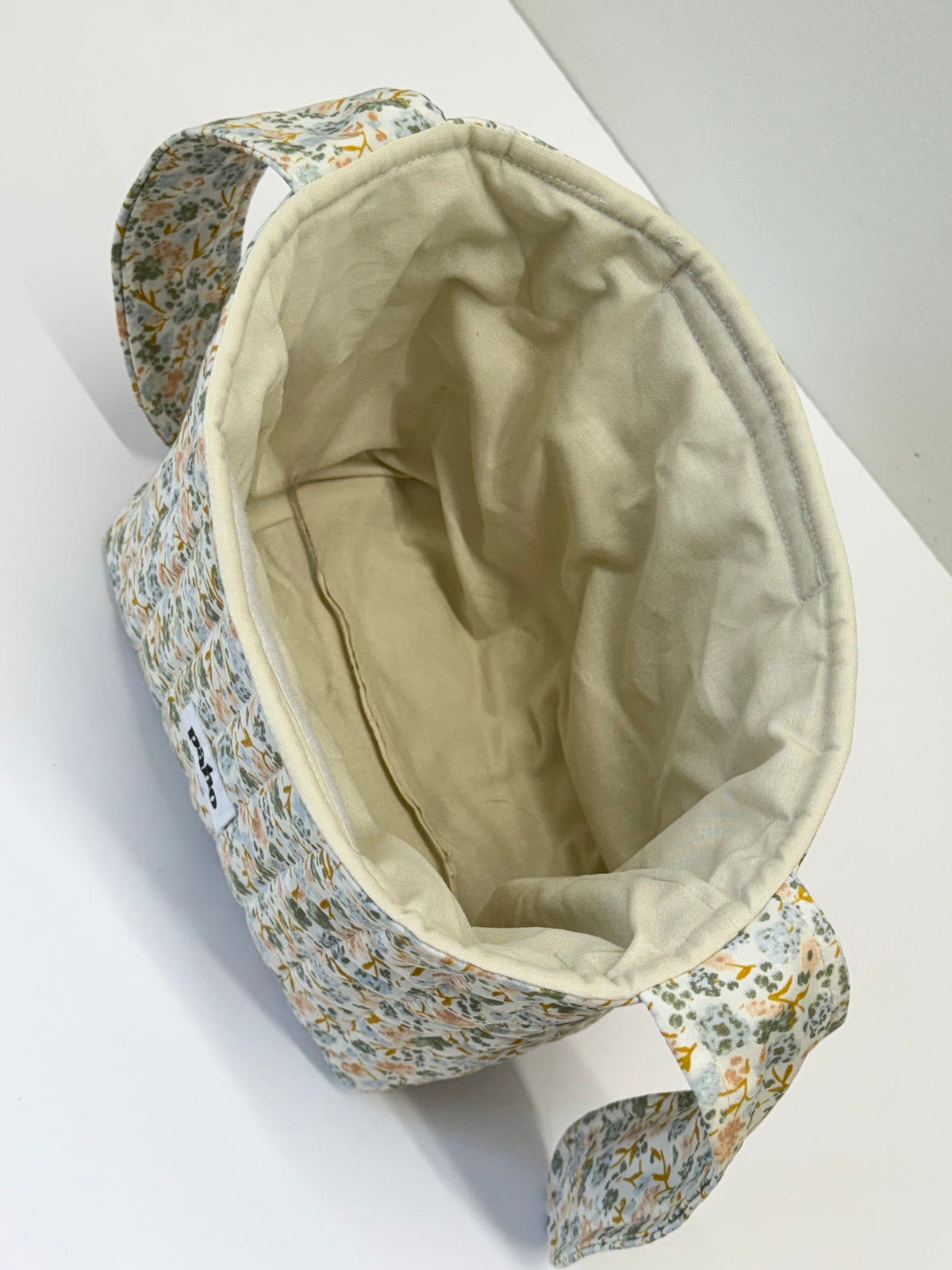 soft bloom knot bag